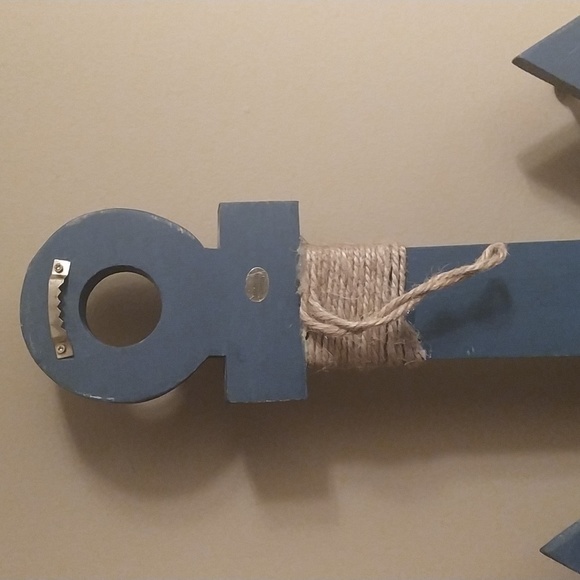 Wood Anchor Wall Decor with 3 dowel pegs and rope accent - Nautical Blue - Picture 4 of 5